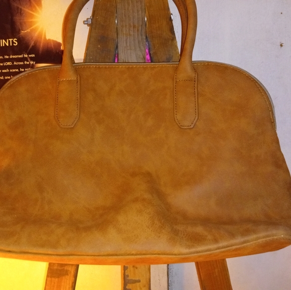 Purse - Picture 3 of 3